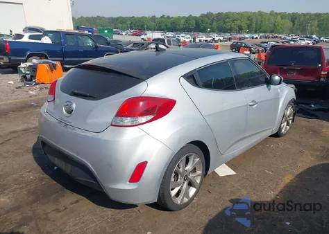 2016 Hyundai Veloster из США, поврежденный, VIN KMHTC6AD8GU301395